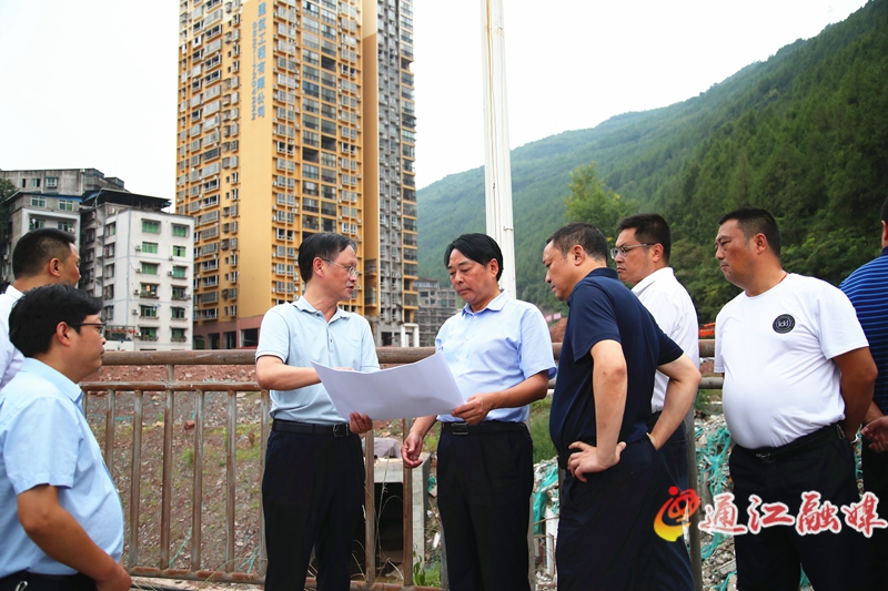 孙辉带队调研城市建设与管理工作